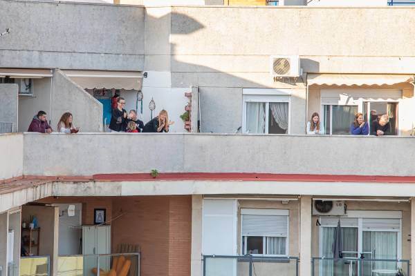 Prava vlasnika posebnih delova u zgradi Vlasnici u zgradi i njihova prava