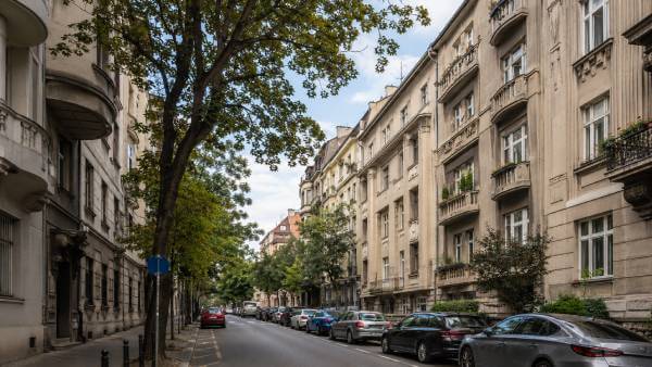 Vračar stare zgrade stambene zgrade Vračar međuratni period Crveni krst